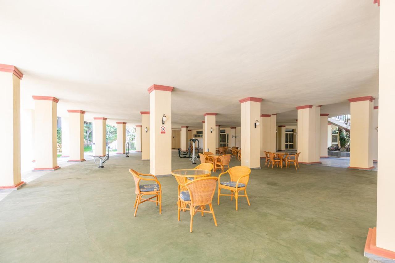 Soek La Romana Seafront Marbellac Extérieur photo