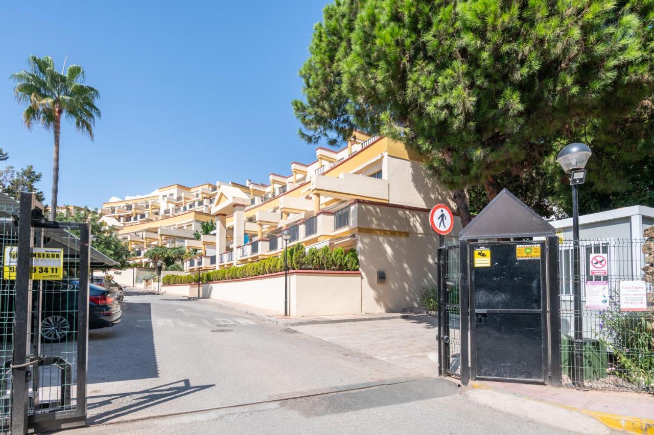 Soek La Romana Seafront Marbellac Extérieur photo
